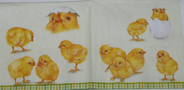 2014 салфетка животные"цыплята На салатовом фоне"   